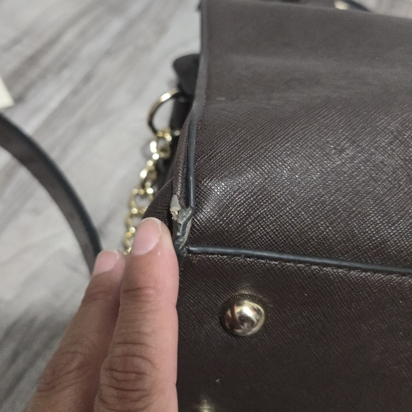 Michael Kors Large Hamilton Chocolate Brown Tote w/ Pad Lock - Picture 3 of 15